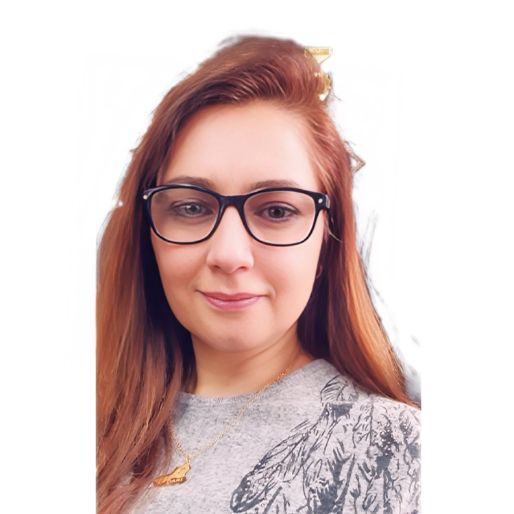 السيدة فادية حداد